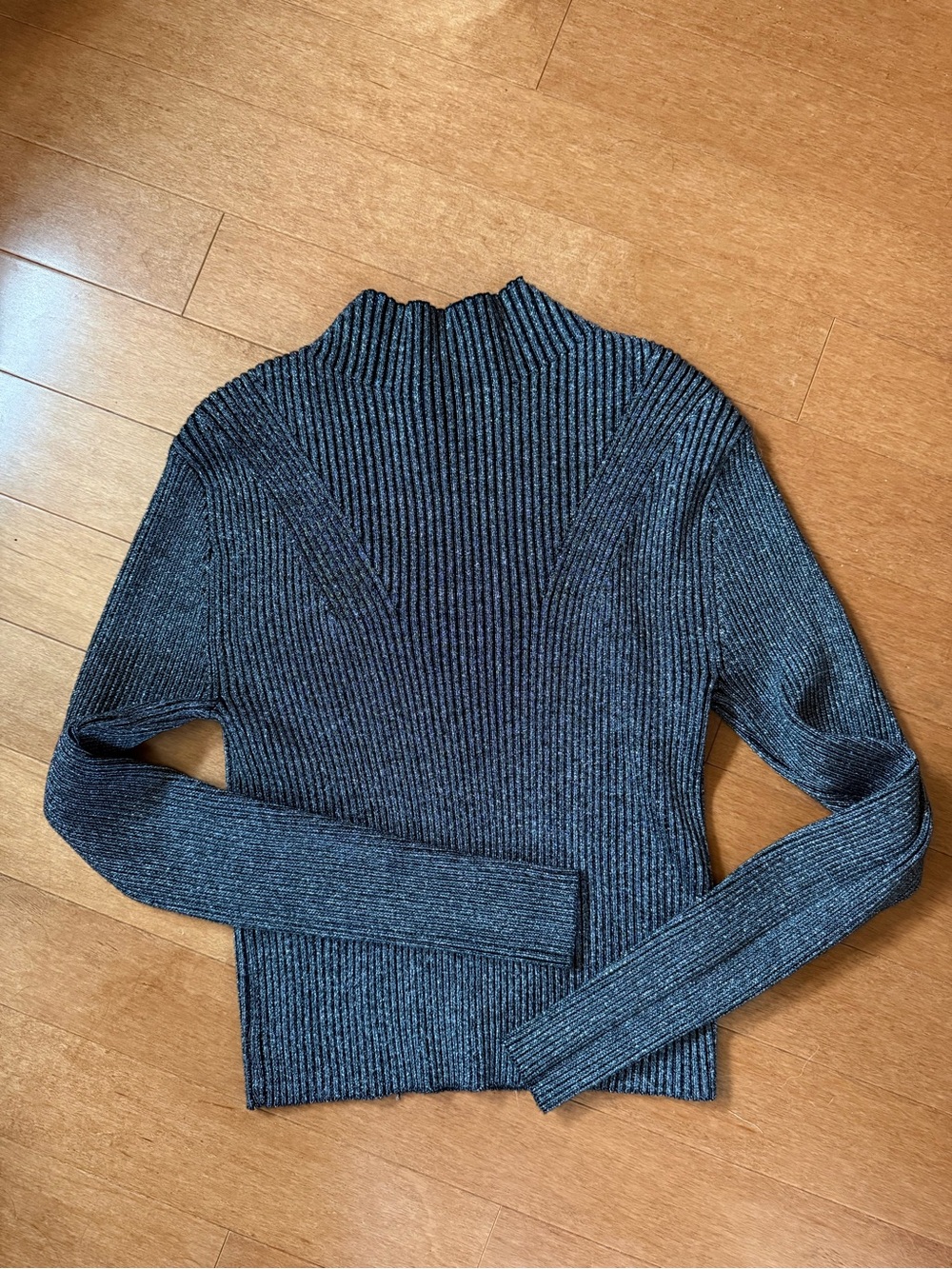 Madden Girl Black Metallic Ribbed Mock Neck Top